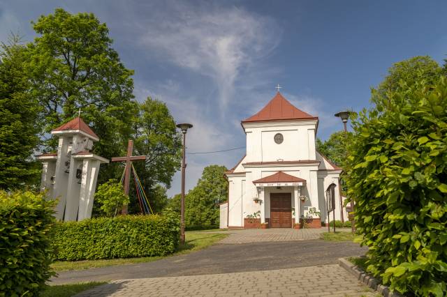 Kościół pw. Niepokalanego Serca Najświętszej Maryi Panny w Hadlach Szklarskich