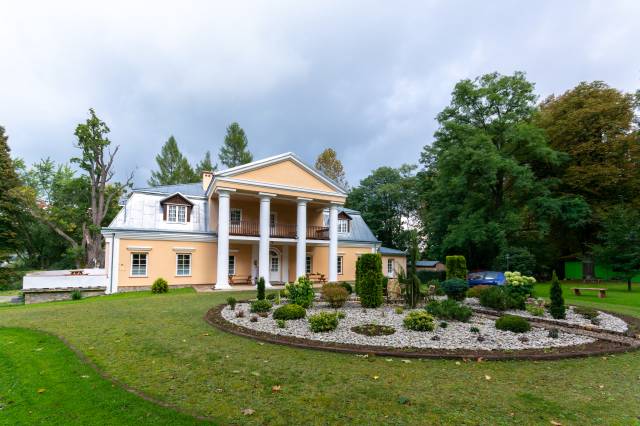 Centrum Konferencyjne „Dwór Jabłonka” w Jabłonce