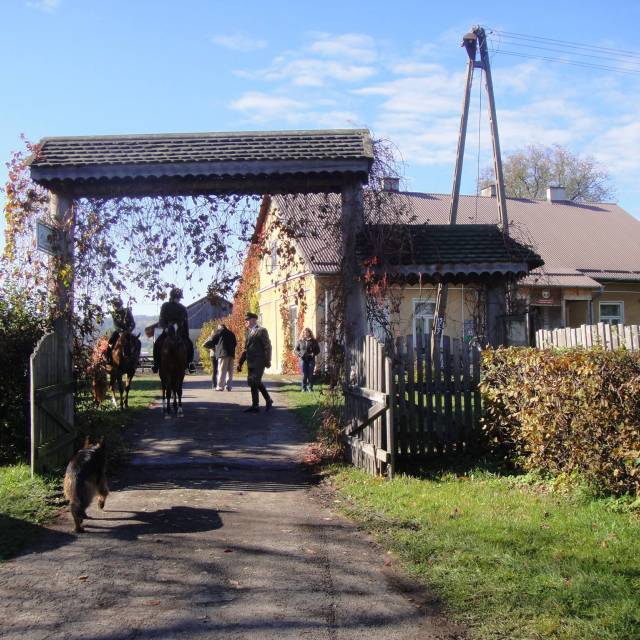 Jeździecki Klub Sportowy "Dragon" na Wybrzeżu, Autor: Fotografia pochodzi z FB Właściciela obiektu